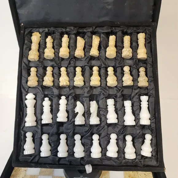 Marble Chess Pieces Only with Storage Tray Coral & White Handmade Gift New - Picture 5 of 8